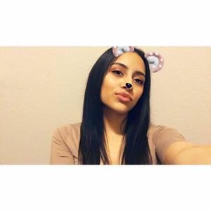 Meet your Posher, Leslye